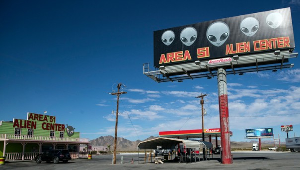 Тюремный срок получили два видеоблогера, проникшие на военную базу в Неваде