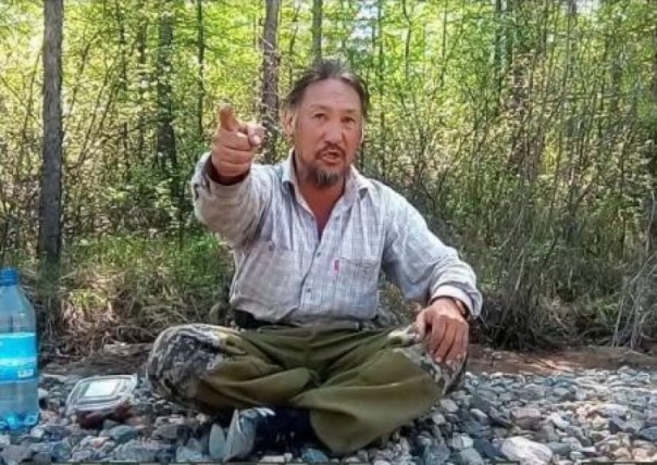 Шамана Габышева отправили на принудительное лечение в психиатрическую больницу. Мэр Якутска назвала это «избирательной карательностью»