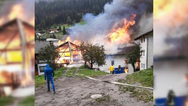 Мощный взрыв камня на камне не оставил от супермаркета в Австрии