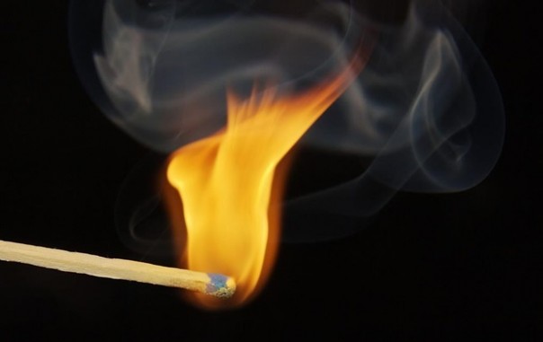 В Херсонской области мужчина совершил акт самосожжения на глазах у своего сына