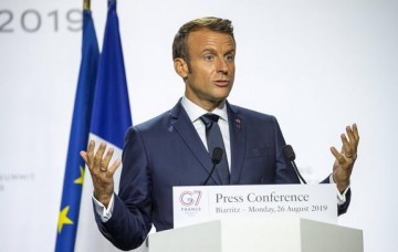 Хуже африканцев. Макрон пожаловался на «нелегальные украинские банды»