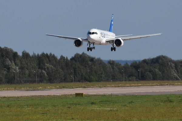 МС-21, проходящий испытания в Жуковском, сел с несработавшим датчиком шасси