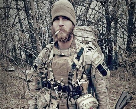 Украинский суд повторно разрешил экстрадицию американского нациста, воевавшего в рядах "Правого сектора"*