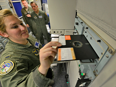 США отказались от гибких дискет в системе контроля ядерных запусков