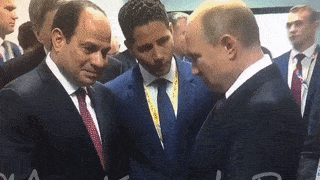 Путин и Ас-Сиси "померились" галстуками — видео