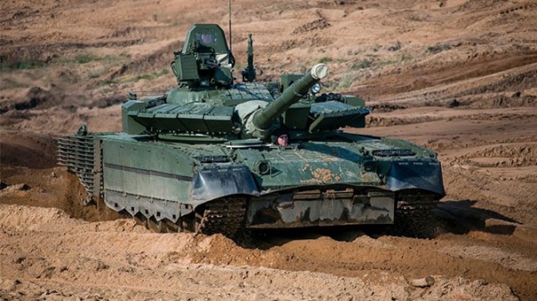 При модернизации танк Т-80БВМ получил систему управления огнем от Т-90