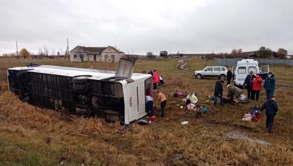 Под Нижним Новгородом разбился автобус с туристами