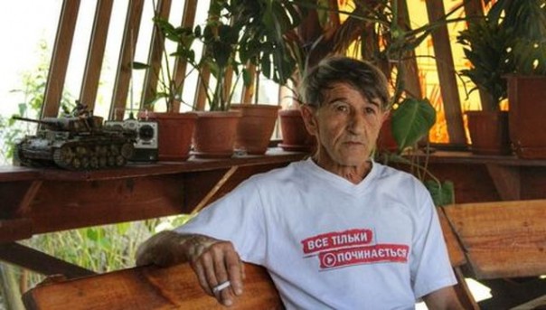 Подозреваемому в подготовке теракта в Крыму предъявили обвинения