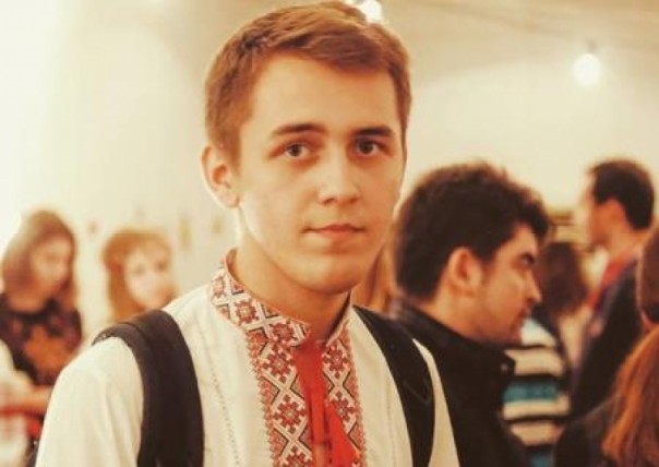 Киевский студент написал донос на преподавателя за лекции на русском языке и угрожает привести националистов для разборок