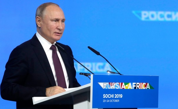 Почему Владимир Путин прощает долги Африке