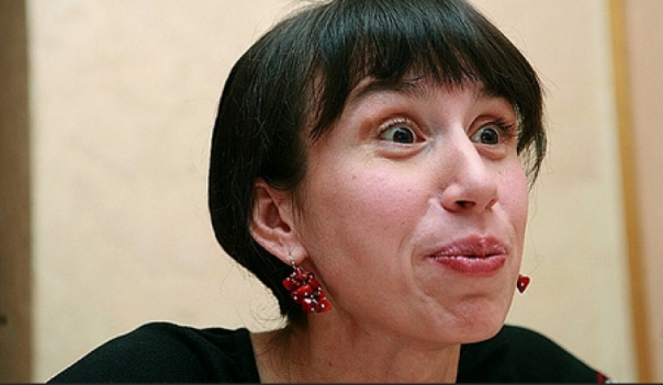 Суд отправил скандальную экс-депутата Черновол под круглосуточный домашний арест