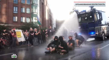 На расстоянии методички: фильм о том, кто и зачем организовывал протесты в Москве летом 2019