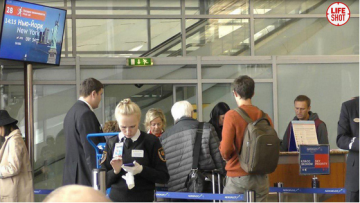 Им знать не обязательно, или Почему Навальный не сказал подписчикам, куда улетел