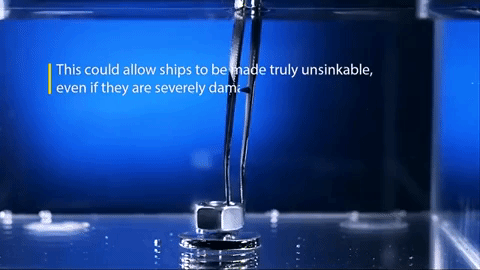 Учёные создали металл, который не тонет — видео