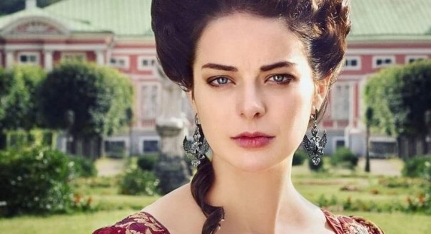 Пожалуй, худшее историческое кино: сериал «Екатерина. Самозванцы»