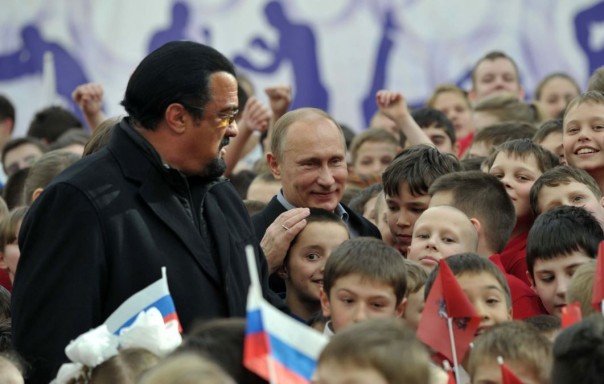 Стивен Сигал будет рекламировать туризм в Крыму