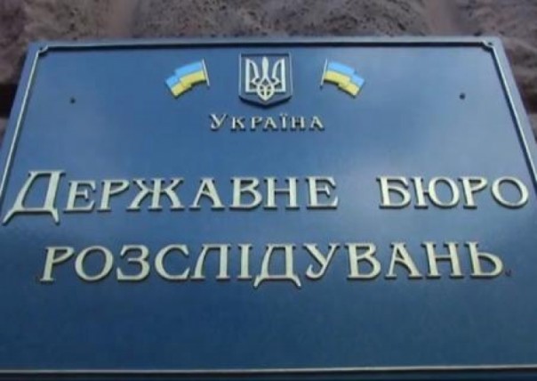 Перезапуск Госбюро расследований: Зеленский спасает Порошенко от ареста