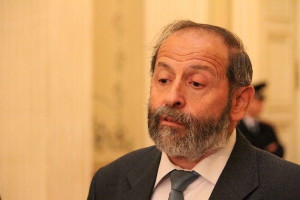 Вишневский пытается свергнуть Явлинского: «яблочные» гнилые страсти накаляются