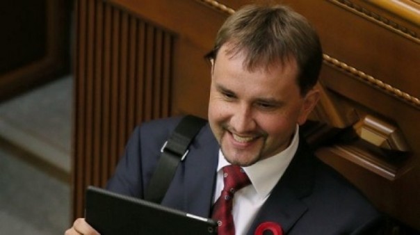 Вятрович - вор: превратил "День памяти жертв Голодомора" в прибыльную аферу с шикарным застольем