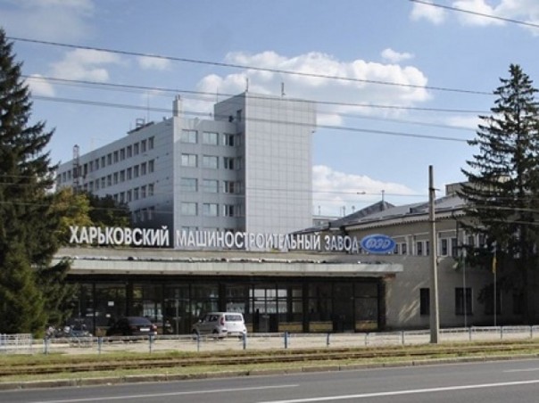 В Харькове горит машиностроительный завод