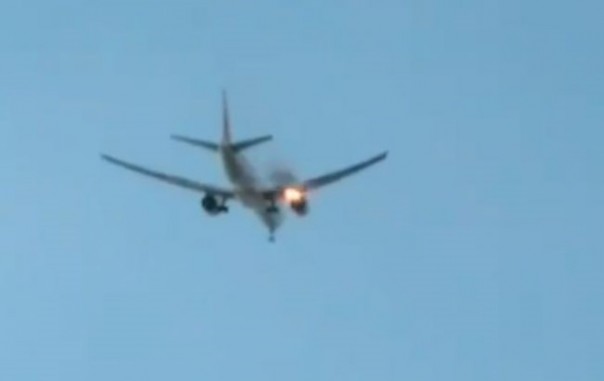 Самолет из Гонконга готовится к приземлению в Шереметьево с превышением посадочной массы