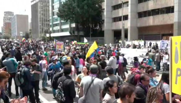 После протестов президент Колумбии объявил о старте национального диалога