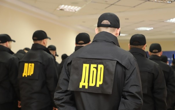 У спецслужбы, возглавляемой личным врагом Порошенко, появился свой спецназ
