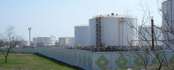 Украинский олигарх купил нефтебазу в российском Крыму