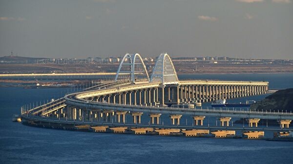 Строительство железнодорожной части Крымского моста завершено