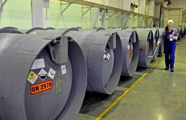 Зачем Россия скупает немецкий обедненный уран