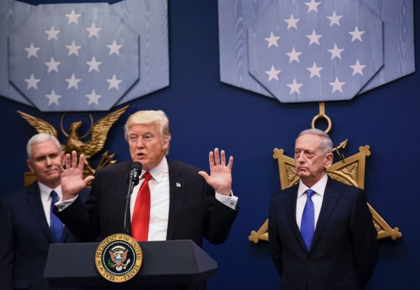 Почему мнения Пентагона и Белого дома по сирийской нефти расходятся?