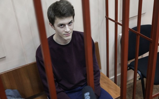 Навального заменят экстремистом Жуковым