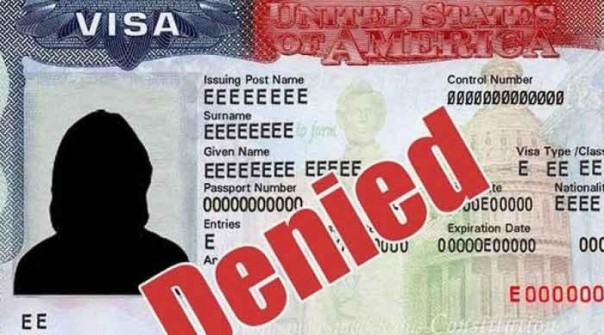 Не ко двору: США отказывают в визе почти половине украинцев