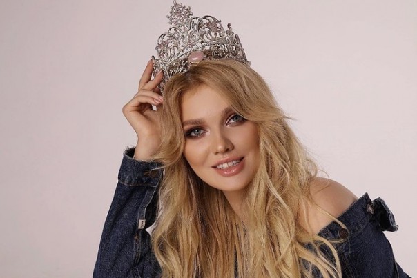 "Мисс Львов" преследуют националисты после возвращения из Москвы