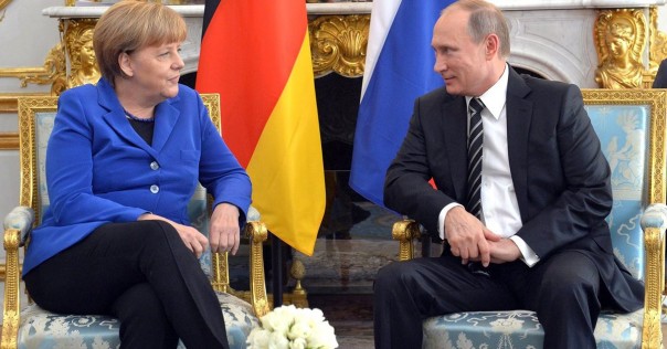 В МИД Украины рассказали, о чём Меркель должна говорить с Путиным в Москве