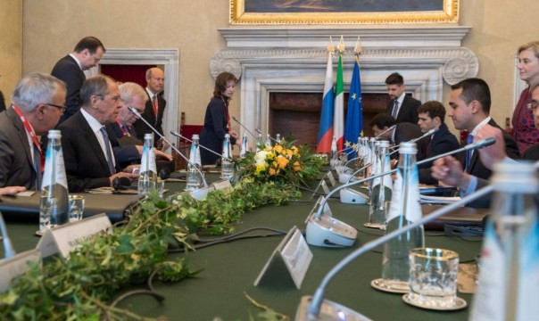 Западные санкции против России – фарс во всех отношениях