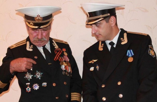 Офицер флота из Севастополя геройски погиб, спасая рабочих на крейсере «Адмирал Кузнецов»