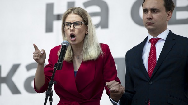 Мангушев ответил Соболь на обвинения из-за расследования «Новой газеты»