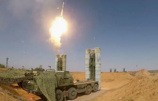 США пригрозили Ираку санкциями в случае покупки российских С-400