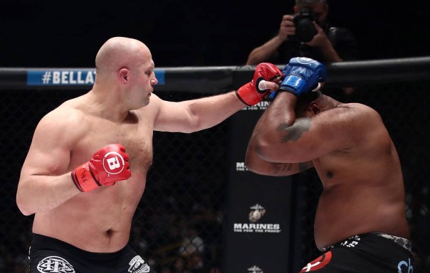 Видео нокаута от Емельяненко в бою с Джексоном