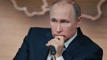 Путин уволил начальника УВД столичного метро и еще четырех генералов