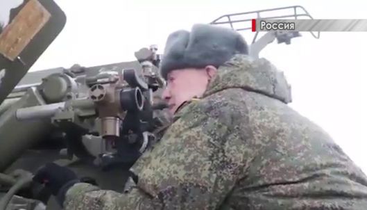 "Цель поражена!". Ветеран Великой Отечественной, кавалер ордена Славы, спустя 75 лет поразил цель из гаубицы «Мста-Б»