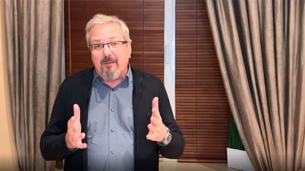 Ушла эпоха: ВГТРК закрыла программы «Сам себе режиссер», «Утренняя почта» и «Смехопанорама»