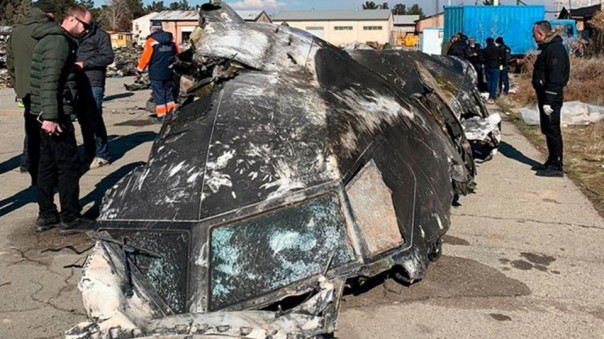 В Иране рассказали о втором самолете в небе в момент гибели Boeing