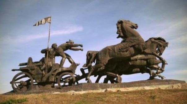 Новое руководство Института нацпамяти требует уничтожить «Легендарную тачанку» Херсонщины