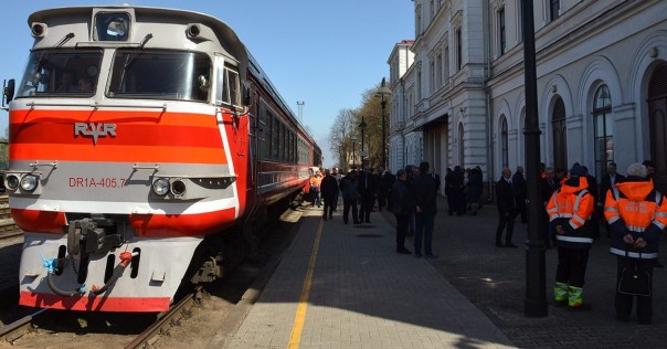 Тысячи безработных: Россия жестко наказала Латвию за русофобию