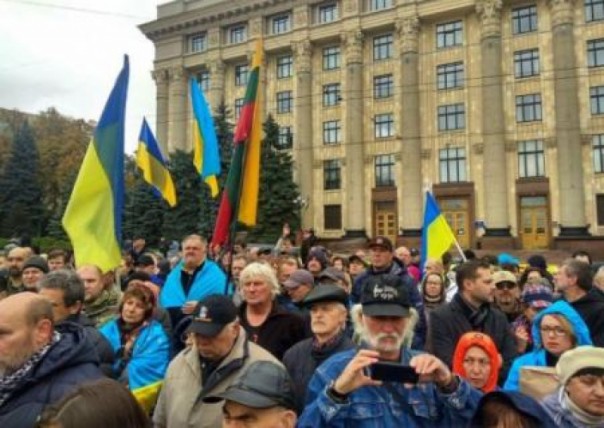 Вот, левый поворот? Галичане меньше всех готовы к акциям протеста, а жители востока Украины настроены пассионарно