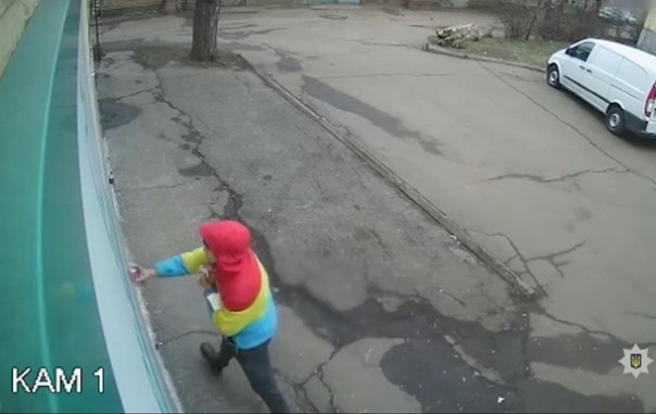 В Кривом Роге установили личность вандала, повредившего памятник евреям