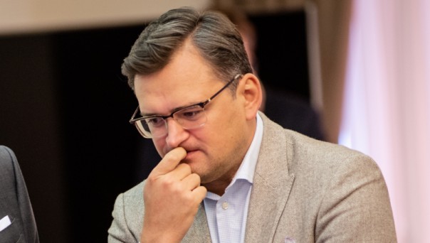 Внезапно: Кулеба назвал 5 причин, почему Украине следует повременить со вступлением в таможенный союз с ЕС