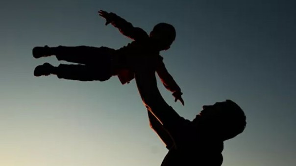 В России предложили снизить пенсионный возраст многодетным отцам